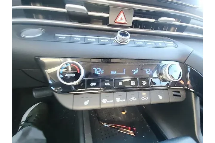 $18997 : Hyundai ELANTRA 2023 SEL 4dr image 7