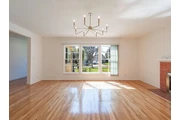 $2000 : 2 bedroom house in Vermont Ave thumbnail