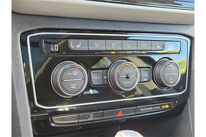 $32205 : Volkswagen Atlas 2023 V6 SE image 10