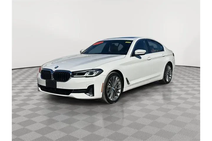 $32300 : BMW 5 Series 2023 AWD 530i x image 7