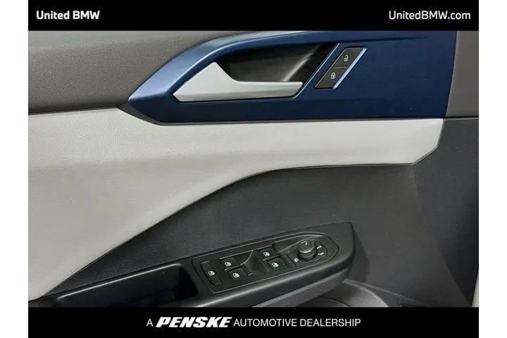 $20495 : Volkswagen Taos 2022 AWD SE image 3