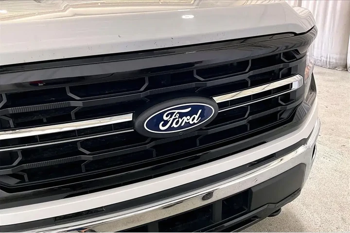 $37391 : Ford F-150 2024 4x4 XLT 4dr image 7