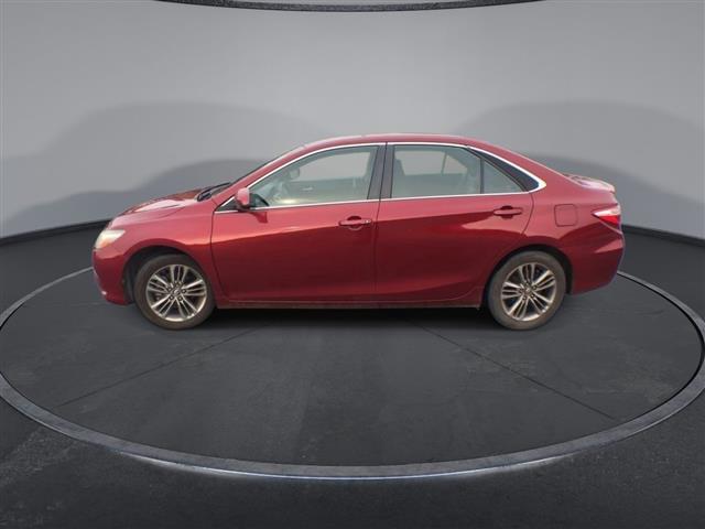 $17000 : PRE-OWNED 2017 TOYOTA CAMRY SE image 5