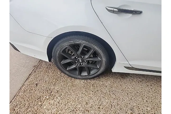 $12282 : Hyundai SONATA 2018 Limited image 9