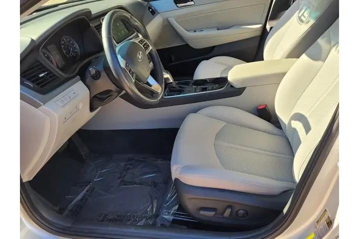 $17303 : Hyundai SONATA 2019 SEL 4dr image 3