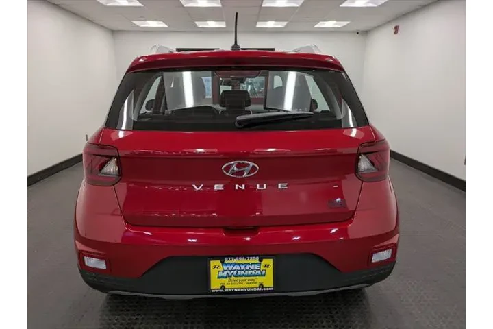 $19900 : Hyundai VENUE 2023 Limited 4 image 5
