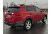 $13677 : Toyota RAV4 2014 AWD XLE 4dr thumbnail