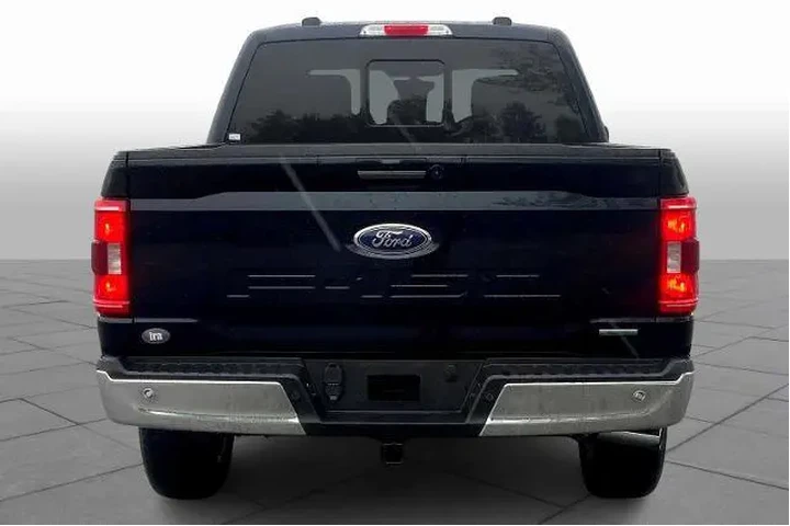 $37976 : Ford F-150 2022 4x4 XLT 4dr image 4