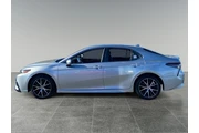 $27526 : Toyota Camry 2023 SE 4dr Sed thumbnail