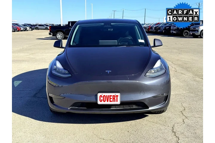 $25000 : Tesla Model Y 2021 AWD Long image 4