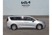 $22400 : Chrysler Pacifica 2023 Touri thumbnail