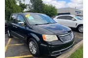 2014 Town and Country Touring en Lexington