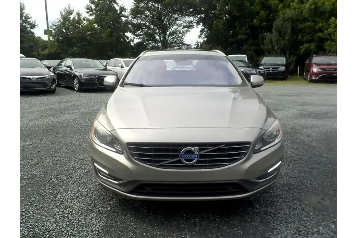 $8521 : 2015 V60 T5 Drive-E Premier F image 8