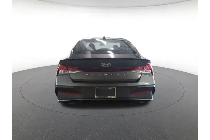 $20700 : Hyundai ELANTRA 2025 SEL Spo image 9