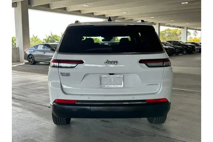 $30890 : Jeep Grand Cherokee L 2025 4 image 4