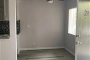 $1600 : GORGEOUS 1 BED 1 BA APARTMENT thumbnail