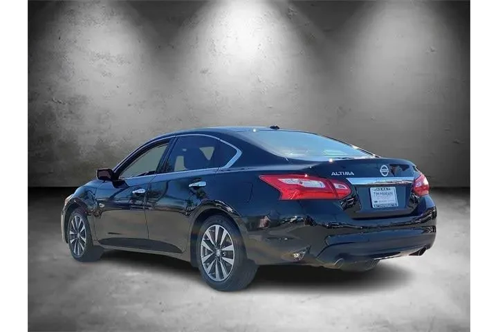 $11299 : Nissan Altima 2017 2.5 SV 4d image 4