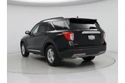 $25998 : Ford Explorer 2022 AWD XLT 4 thumbnail