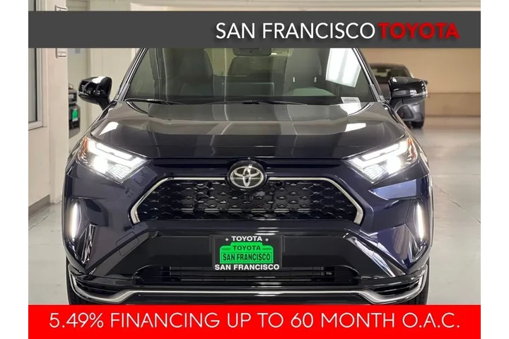 $51888 : Gold Certified2025 RAV4 Plug- image 8