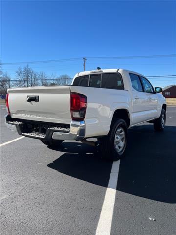 $26995 : 2021 Tacoma SR5 Double Cab I4 image 10