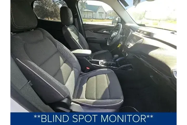 $15998 : Chevrolet Trailblazer 2021 L image 7