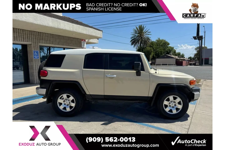 $15995 : 2008 FJ Cruiser image 10