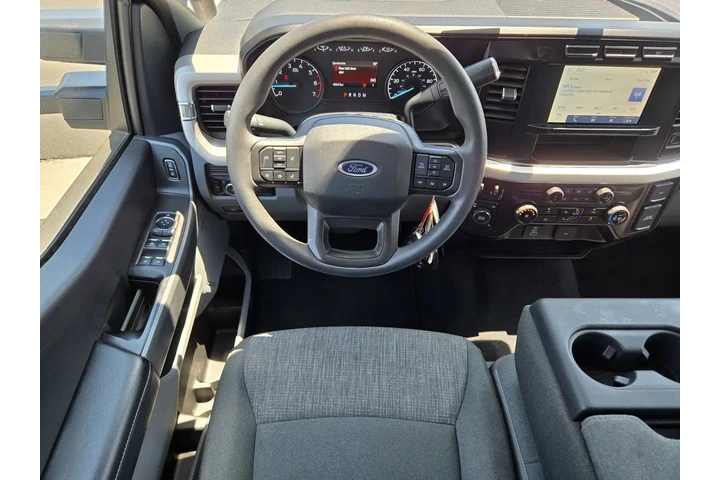 $52990 : Ford F-250 Super Duty 2024 4x4 image 10