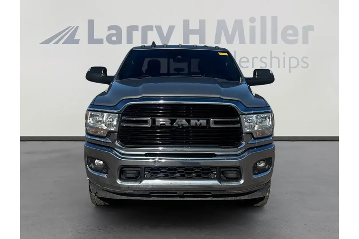 $35909 : Ram 3500 2021 4x4 Big Horn 4 image 8