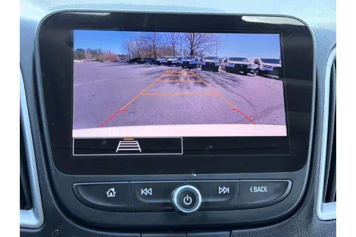 $15997 : Chevrolet Malibu 2023 LT 4dr image 5