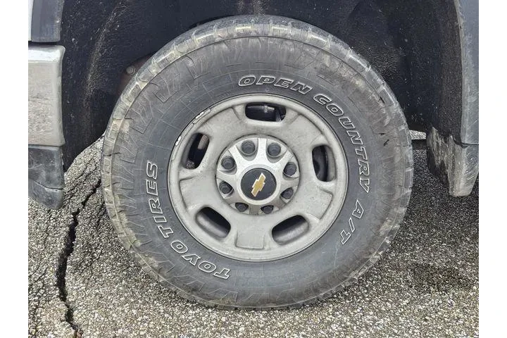 $32500 : Chevrolet Silverado 2500HD 2 image 10