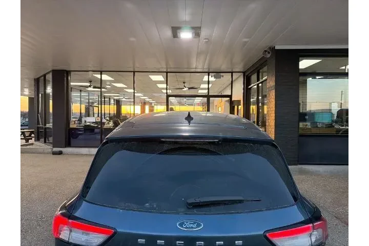 $12028 : Ford Escape 2020 SE 4dr SUV image 7