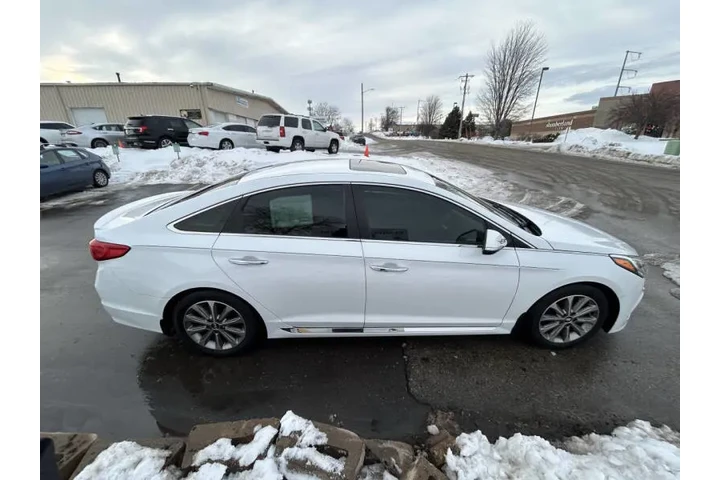 $10990 : 2017 Sonata Limited image 10