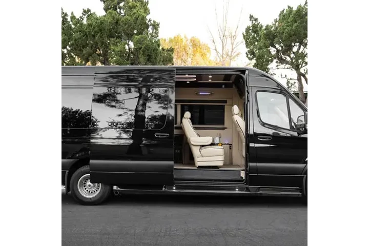 Best Transportation Service image 2