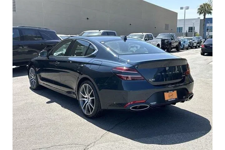 $30400 : Genesis G70 2025 2.5T Standa image 5