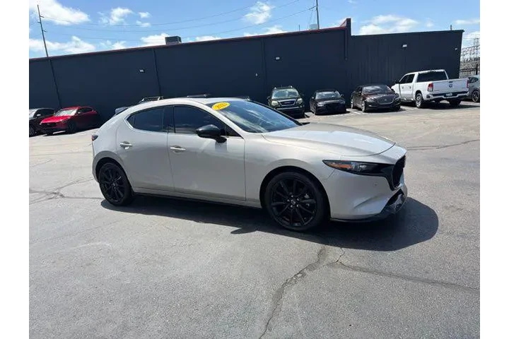 $27980 : Mazda Mazda3 Hatchback 2023 image 3