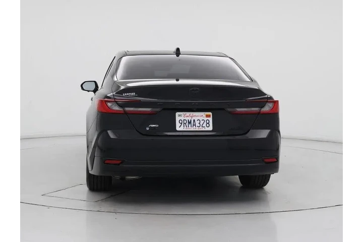 $39998 : Toyota Camry 2025 AWD XLE 4d image 6