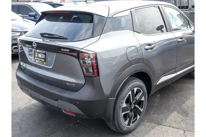 $27980 : Nissan Kicks 2025 AWD SV 4dr image 7