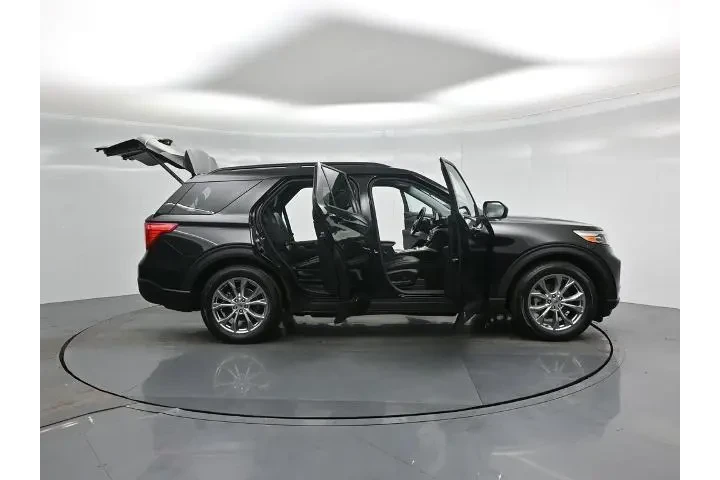 $19014 : Ford Explorer 2020 XLT 4dr S image 5