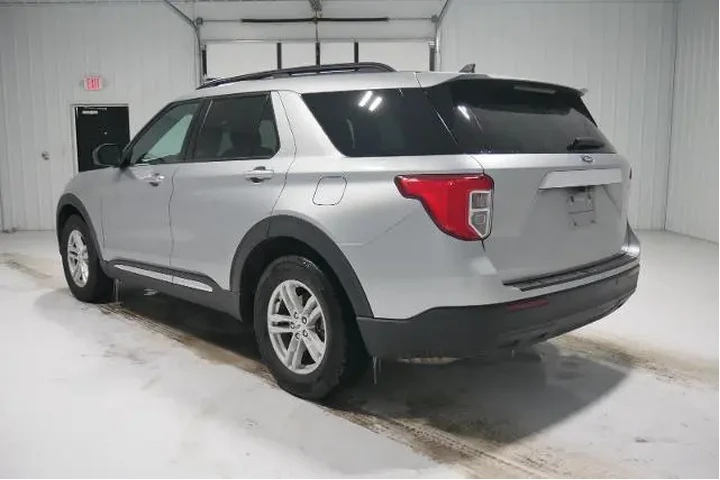 $29000 : Ford Explorer 2023 XLT 4dr S image 7