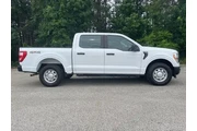 $31137 : Ford F-150 2022 4x4 XL 4dr S thumbnail