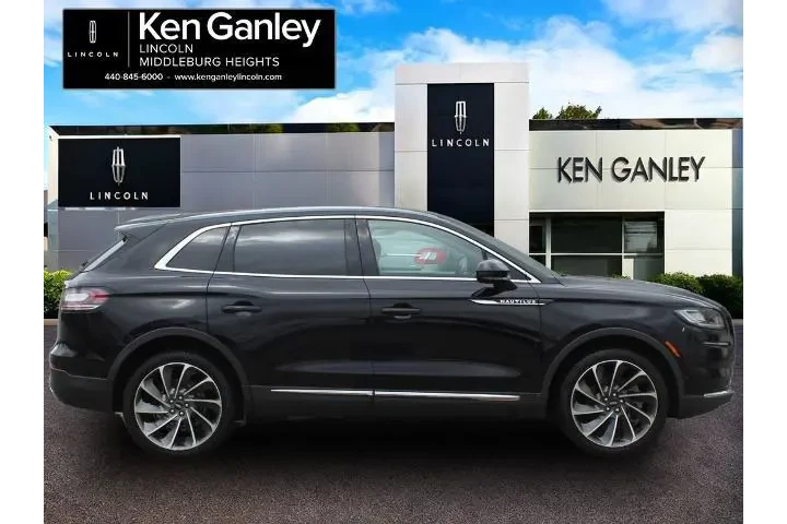 $20685 : Lincoln Nautilus 2021 AWD Re image 7