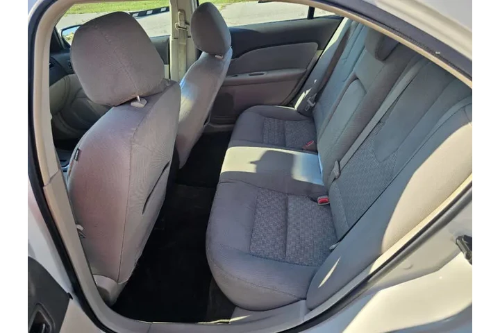 $4995 : 2012 Fusion SE image 9