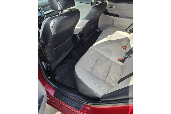 $3800 : Toyota Camry 2015 image 6