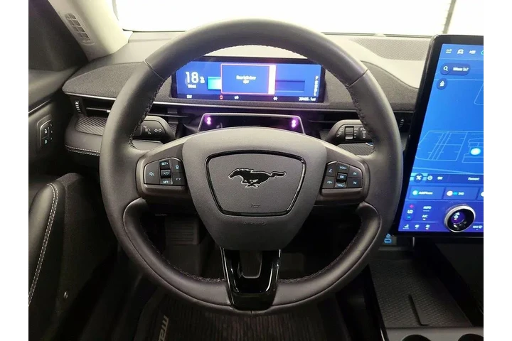 $30998 : Ford Mustang Mach-E 2023 Pre image 10