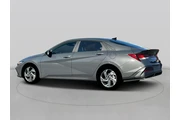 $16920 : Hyundai ELANTRA 2025 SEL Spo thumbnail