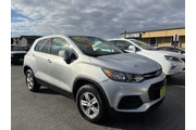 $8999 : 2017 Trax LS thumbnail