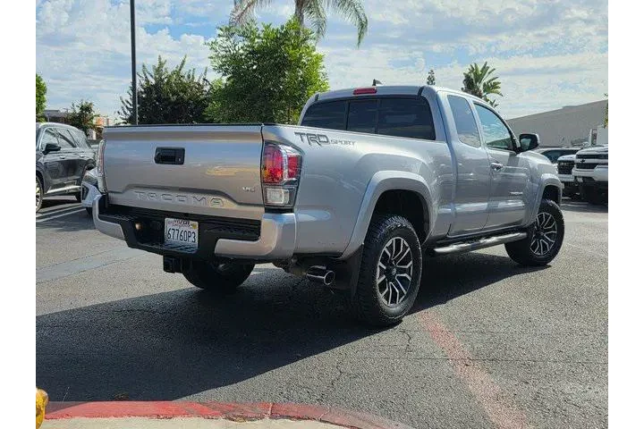 $29995 : Toyota Tacoma 2022 4x2 TRD S image 5