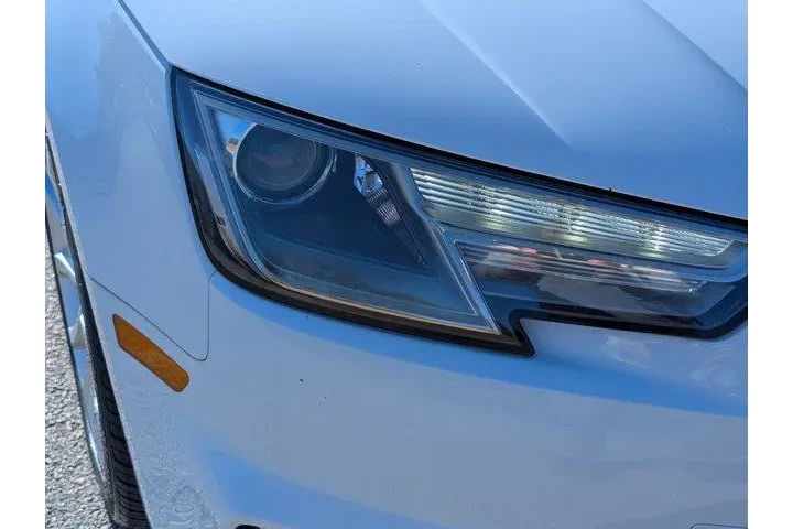 $20999 : Audi A4 2019 Titanium 40 TFS image 4