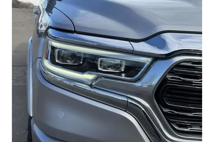 $35900 : Ram 1500 2020 4x4 Limited 4d image 5