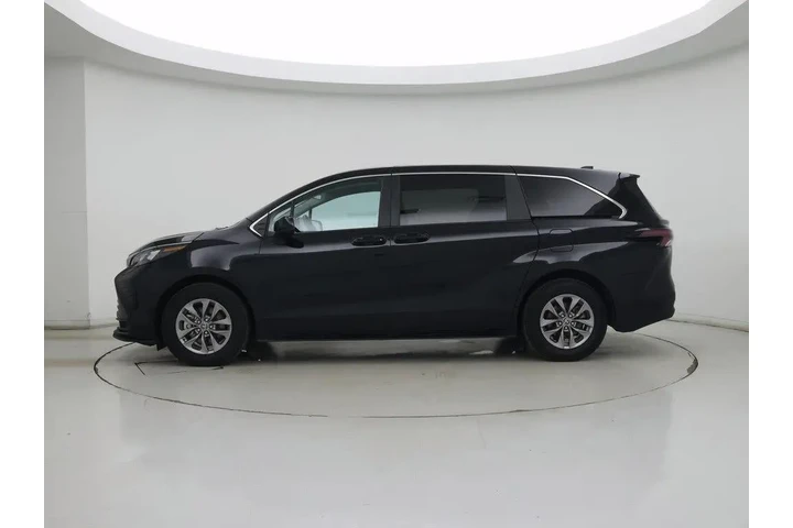 $34998 : Toyota Sienna 2024 LE 8-Pass image 3